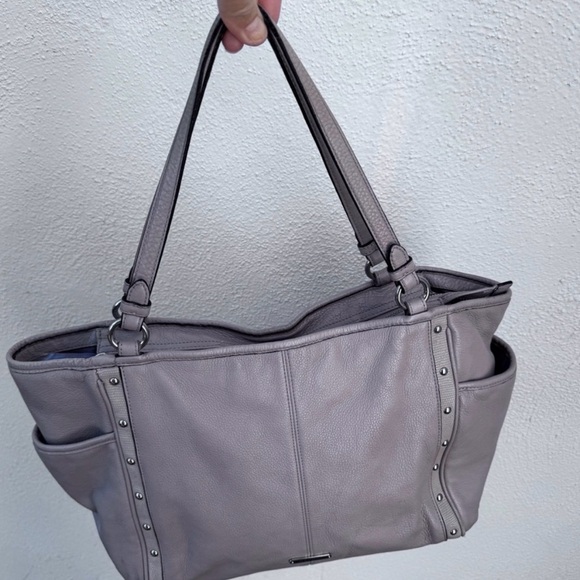 COACH Park Studded Carrie leather putty colored tote bag - Picture 12 of 12